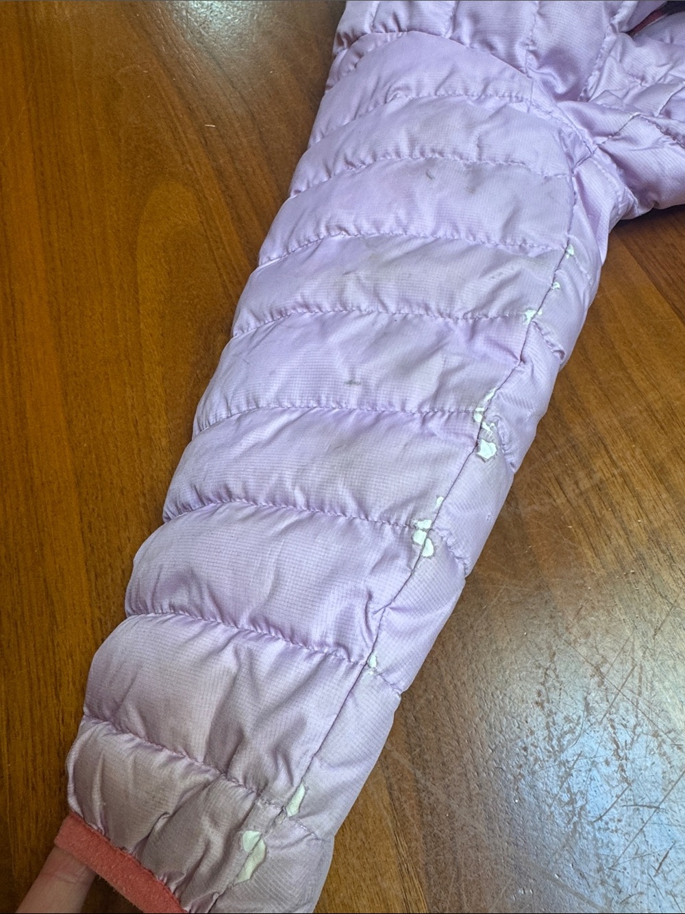 Reversible Patagonia Pink Hooded Quilted Jacket with Coral Trim - Picture 5 of 6